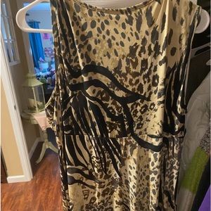 Sleeveless leopard maxi dress